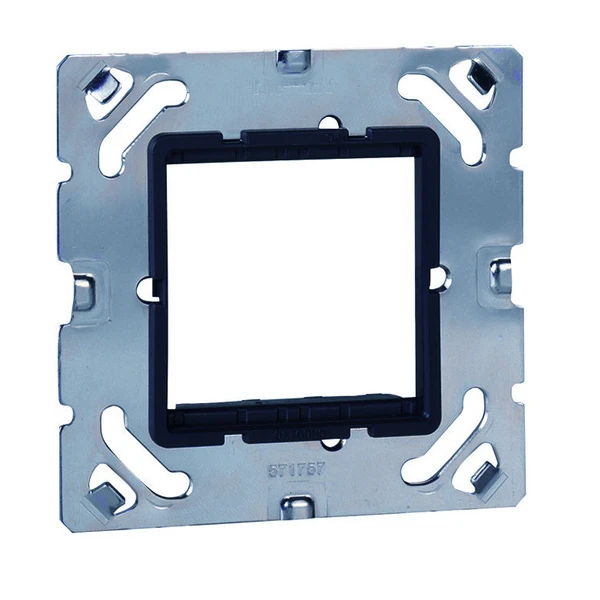 Legrand Arteor with Netatmo Montageplatte 1x1