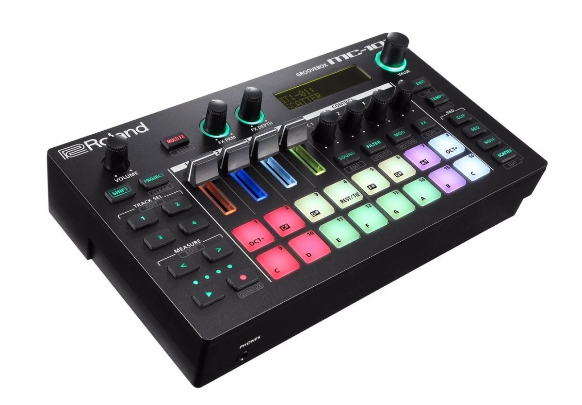 Roland MC-101 Groovebox