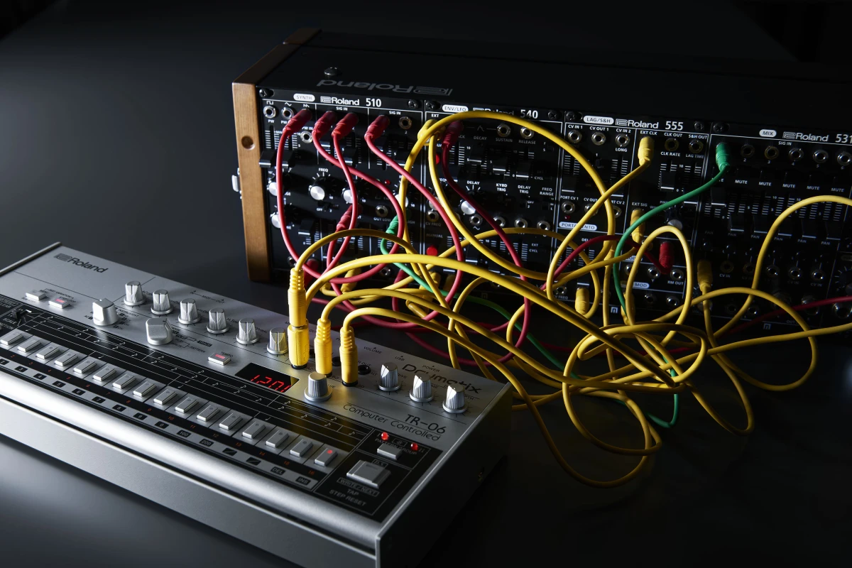 Roland TR-06 Drumatix