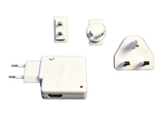 ARTWIZZ PowerPlug Travel Charger