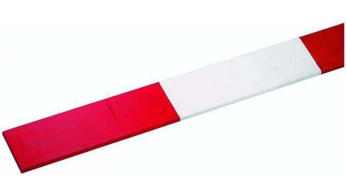 Absperrlatten, rot / weiss lackiert, 5 Laufmeter