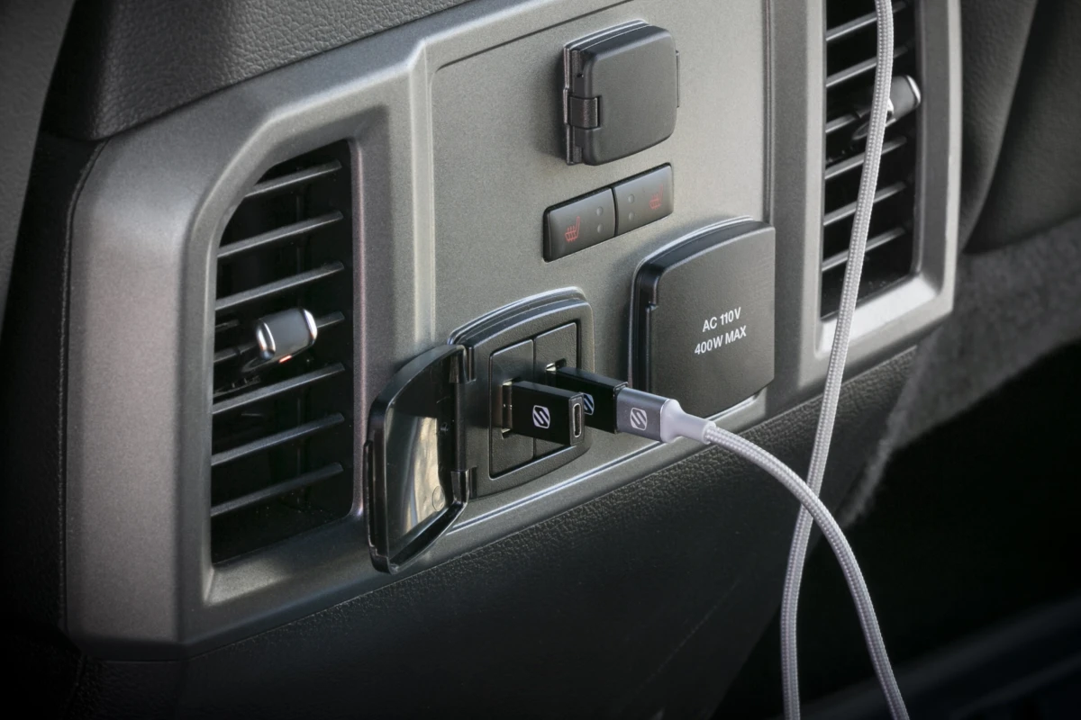 Scosche USB-A zu USB-C Adapter