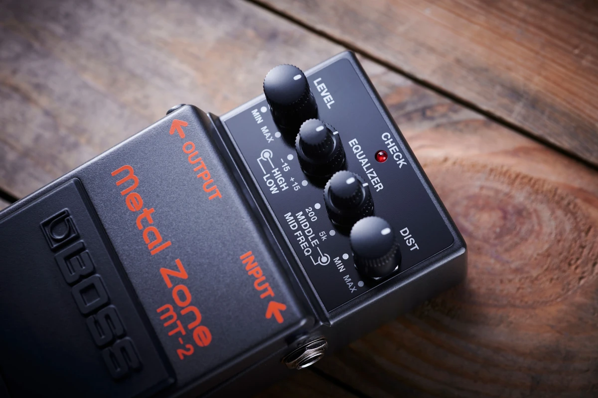 Boss MT-2 Kompatkpedal