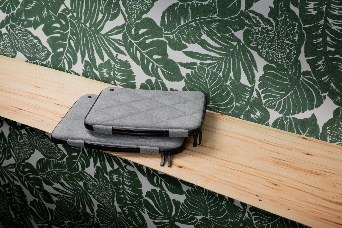 Twelve South Suitcase MacBook Pro 15/16"